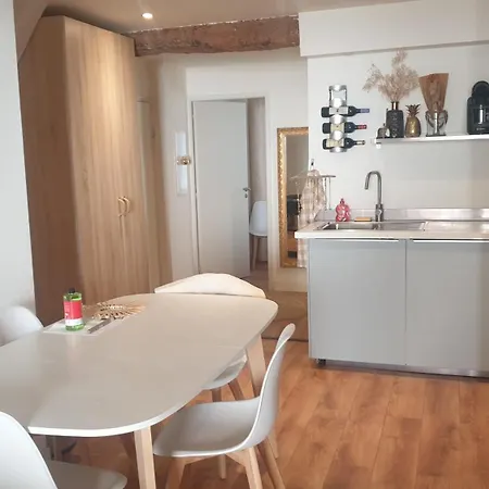 Les 3 Tours Apartamento *